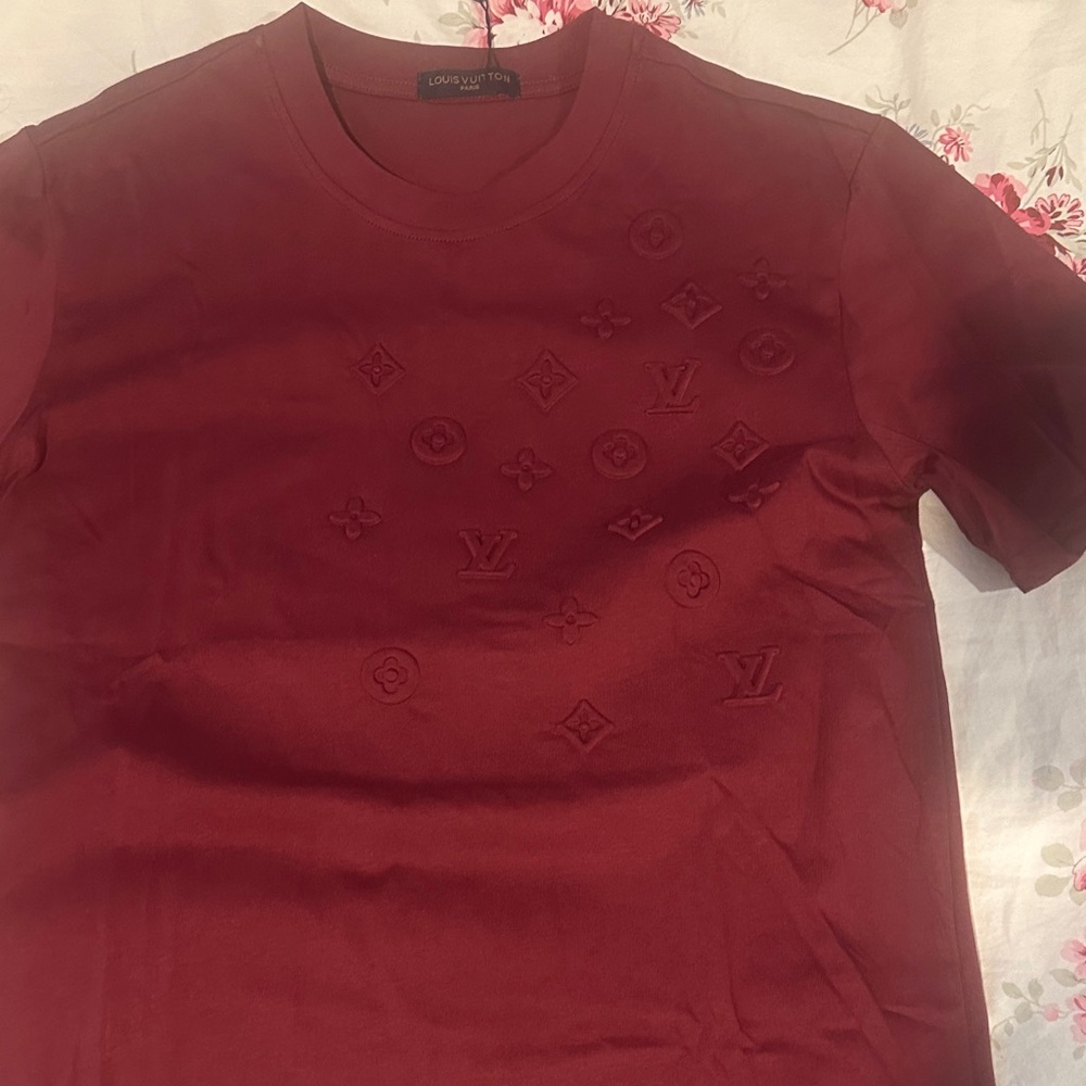 Louis Vuitton Men's Burgundy Tee